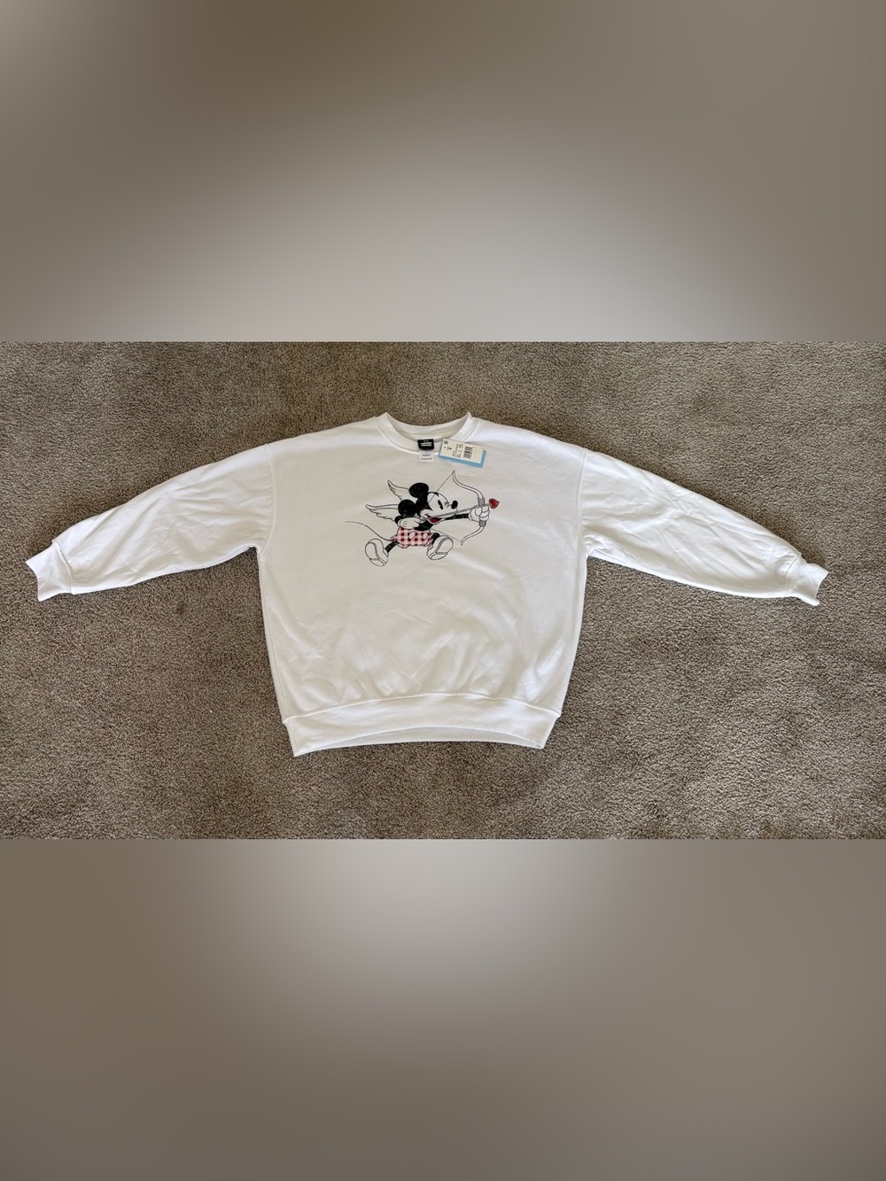 Vintage style Walt Disney White Crewneck Sweatshirt with Mickey Graphic